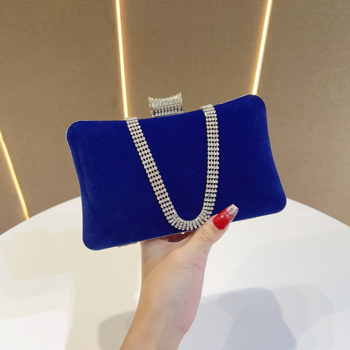 2025 Velvet Banquet Bag Women’ - Tassel Fringe Trim 评论和价格