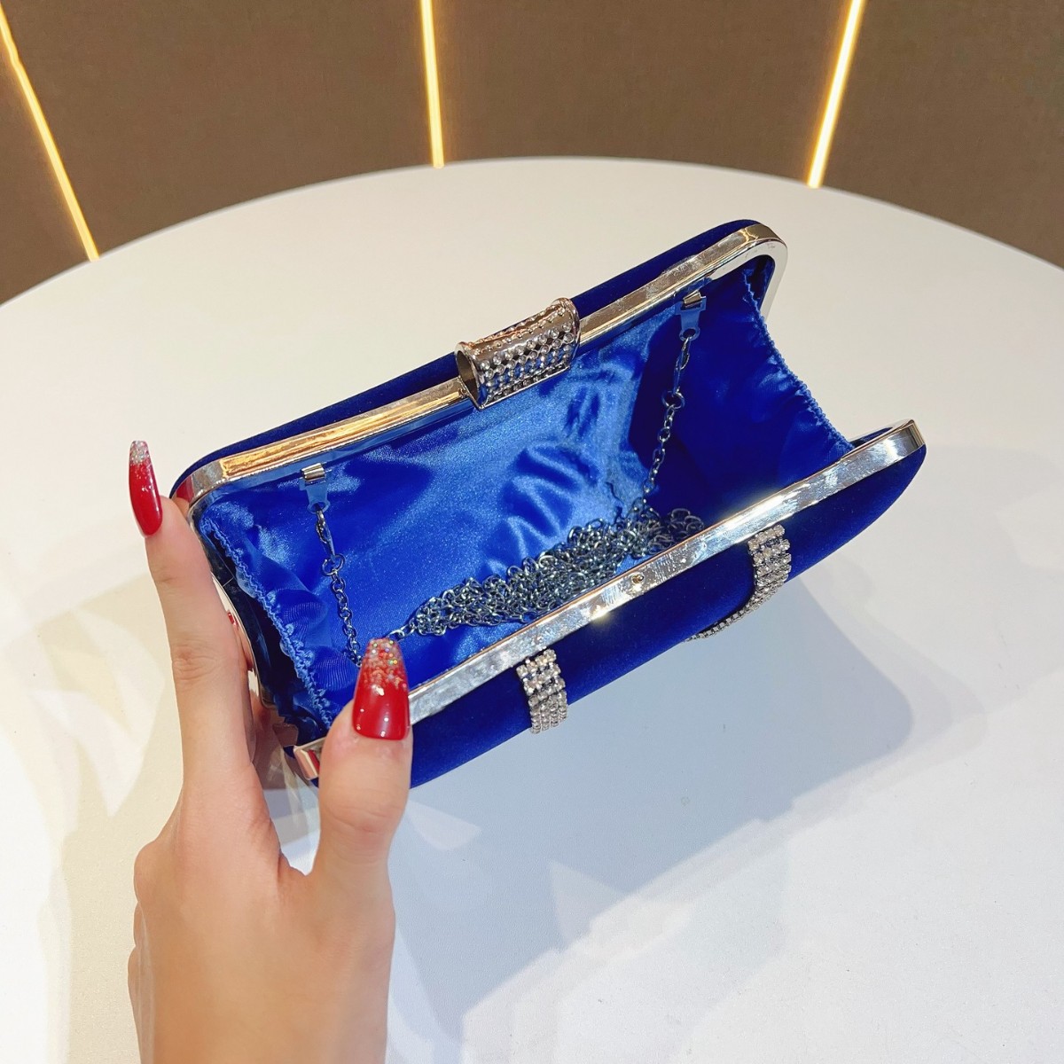 2025 Velvet Banquet Bag Women’ - Tassel Fringe Trim 评论和价格